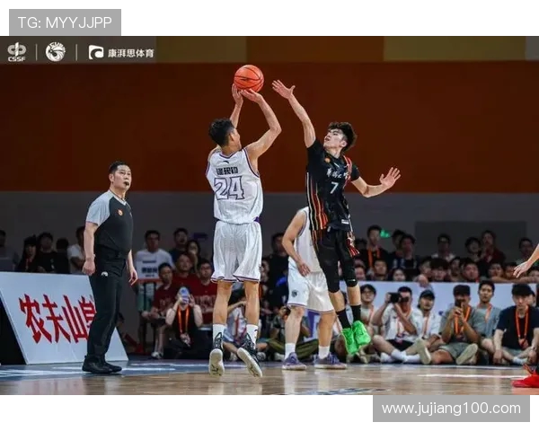 2020年清华大学与华侨大学篮球赛精彩回顾与赛后分析